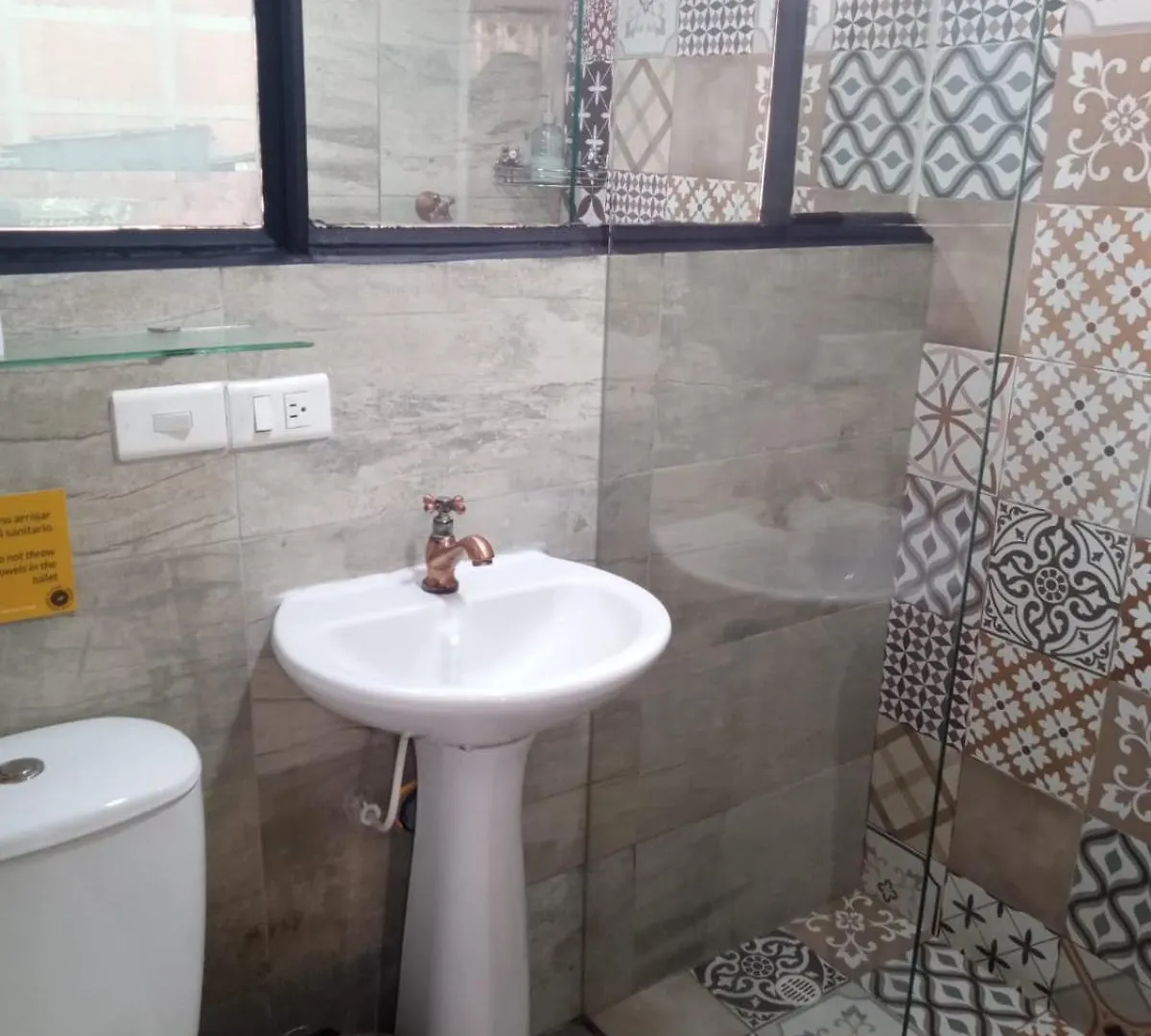 ホステル Hostal Casale Usaquen ボゴタ